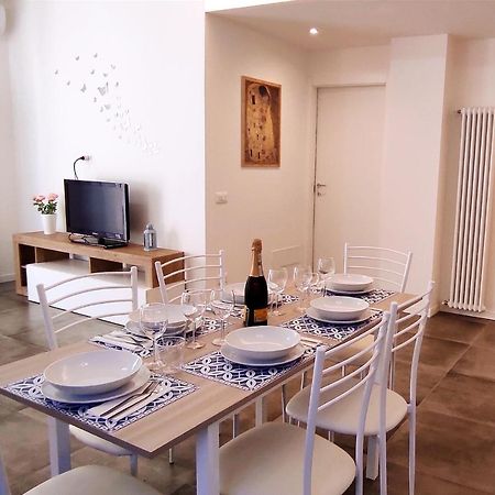 Lux Family Apartment Bardolino Exteriör bild