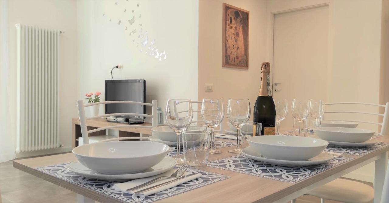 Lux Family Apartment Bardolino Exteriör bild