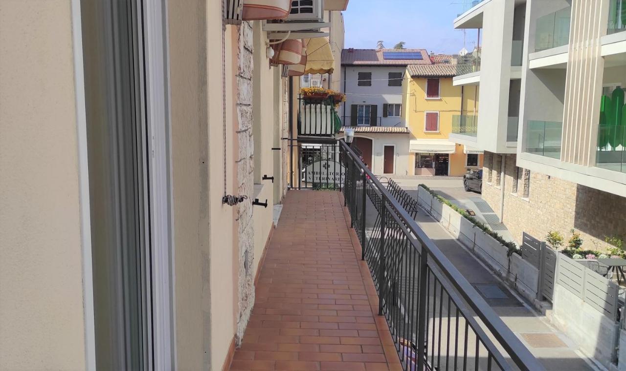 Lux Family Apartment Bardolino Exteriör bild
